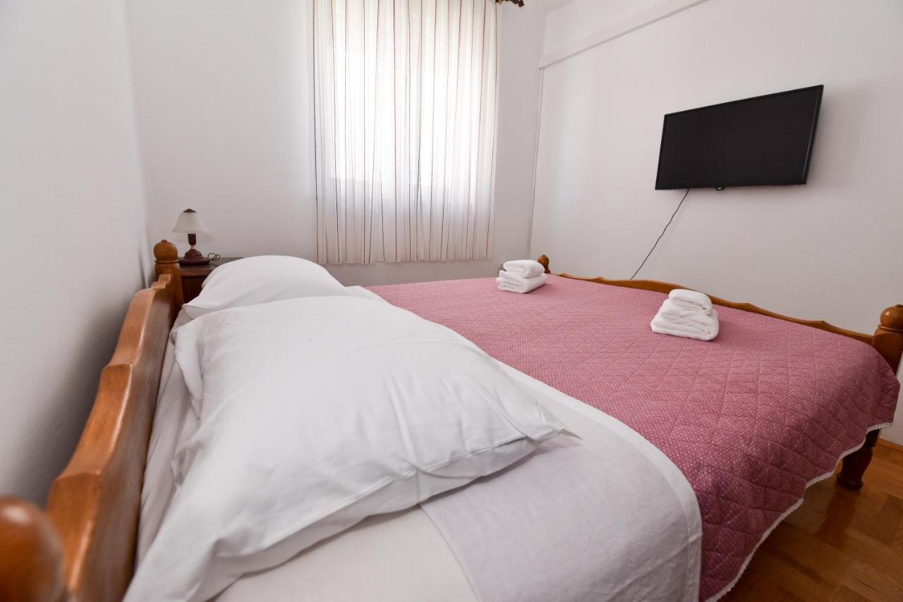 Apartment Nelly- Self Check-In Zadar Exterior photo